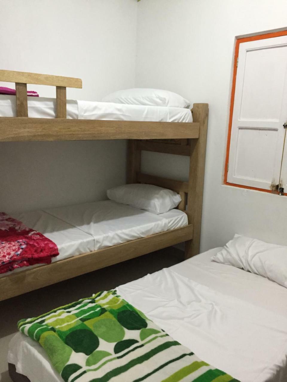 Guatapé Casa Hostal Las Palmeras מראה חיצוני תמונה