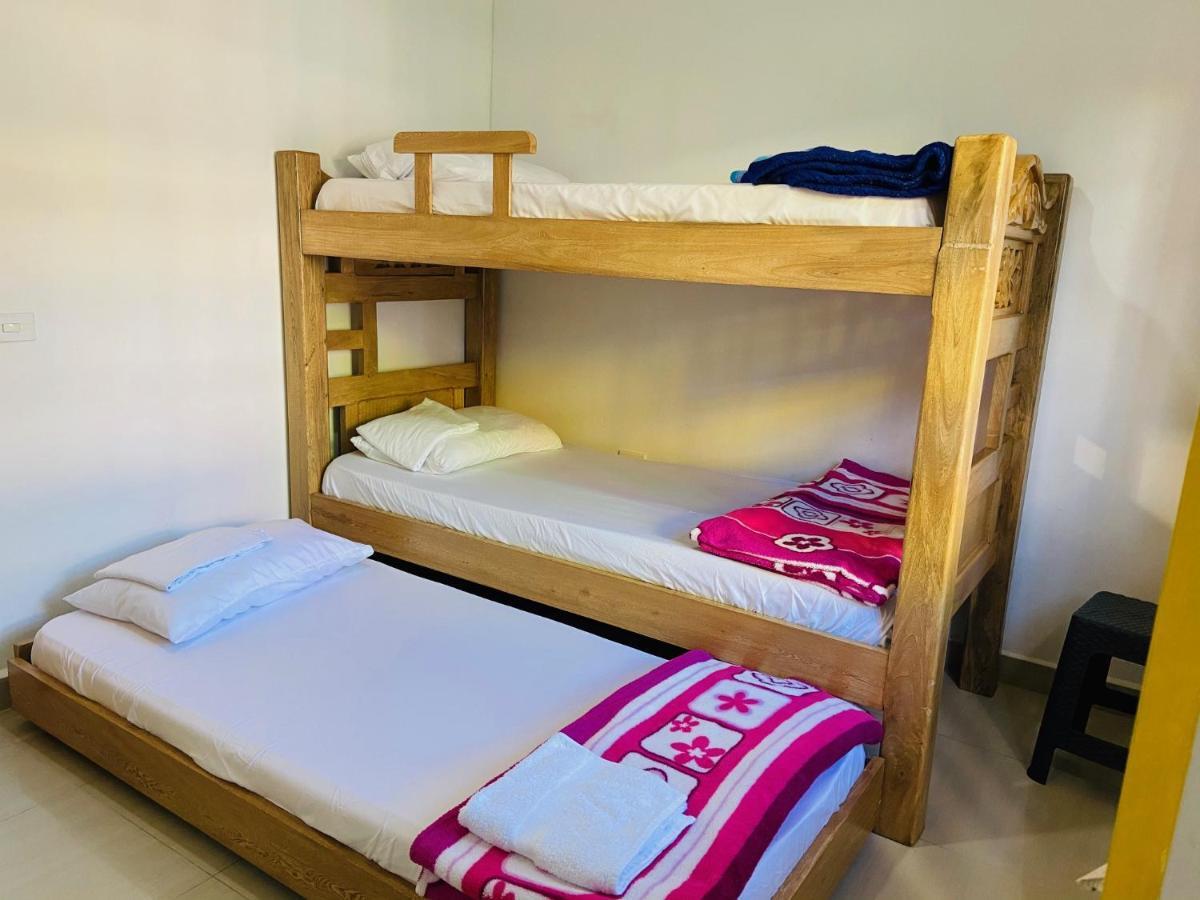 Guatapé Casa Hostal Las Palmeras מראה חיצוני תמונה